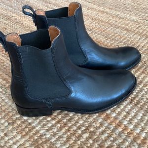 Frye Melissa Chelsea Boot